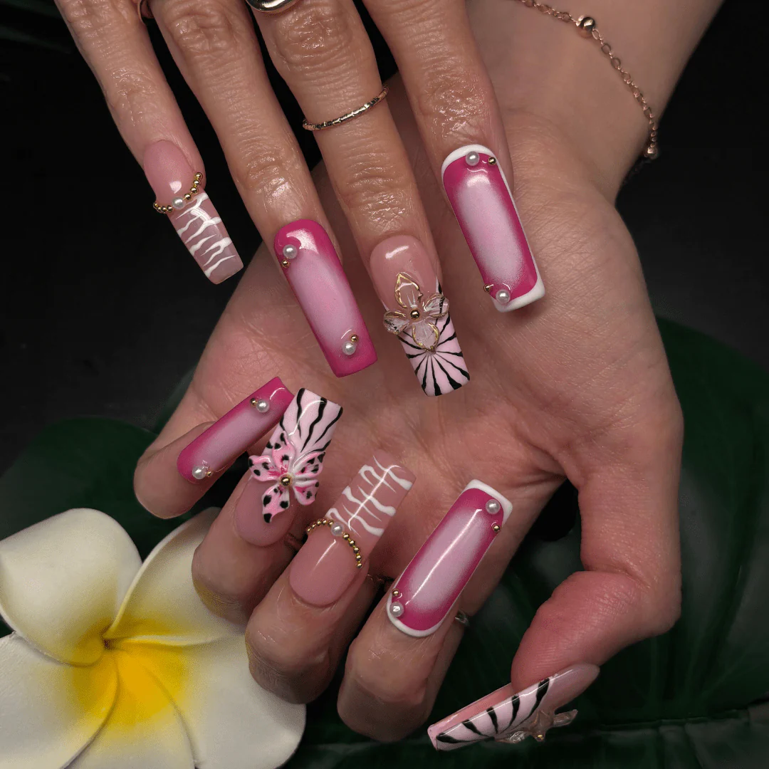 BLUSH INSTINCT - Image 3